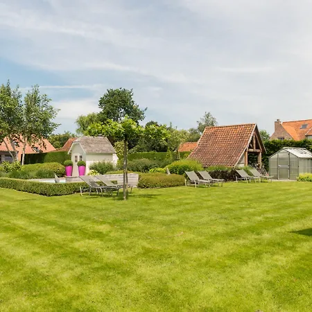 Country House Duinhof 3*